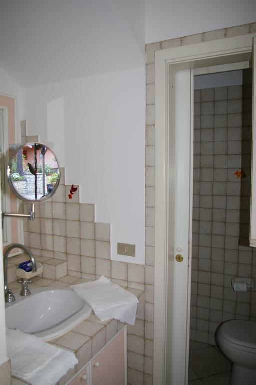 Villetta Su Canale Navigabile Furnari Exterior foto