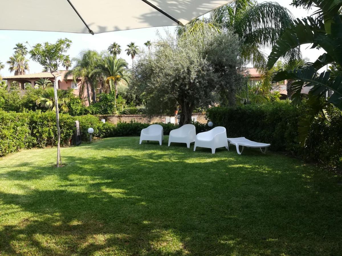 Villetta Su Canale Navigabile Furnari Exterior foto